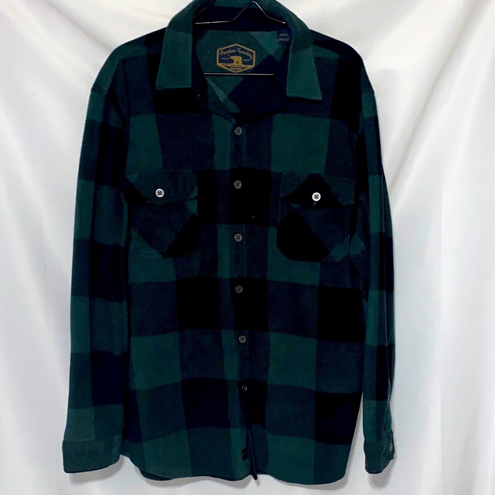 FREEDOM‎ FOUNDRY MENS SIZE XL FOREST GREEN/BLACK PLAID BUTTON DOWN FLEECE SHIRT